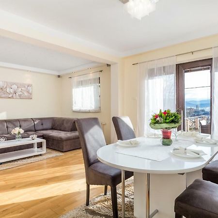 Apartament Apartman Javor Otočac Zewnętrze zdjęcie