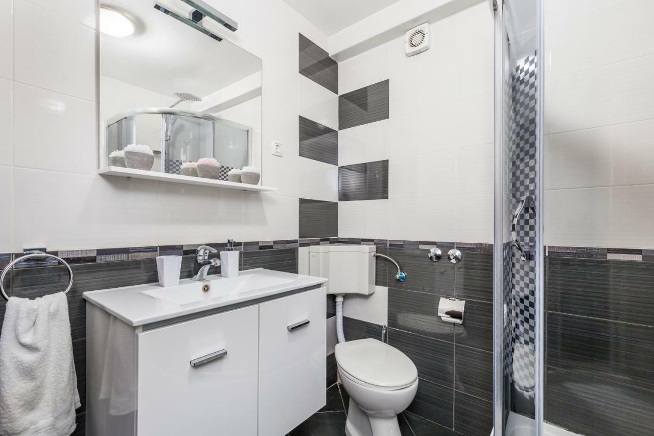 Apartament Apartman Javor Otočac Zewnętrze zdjęcie