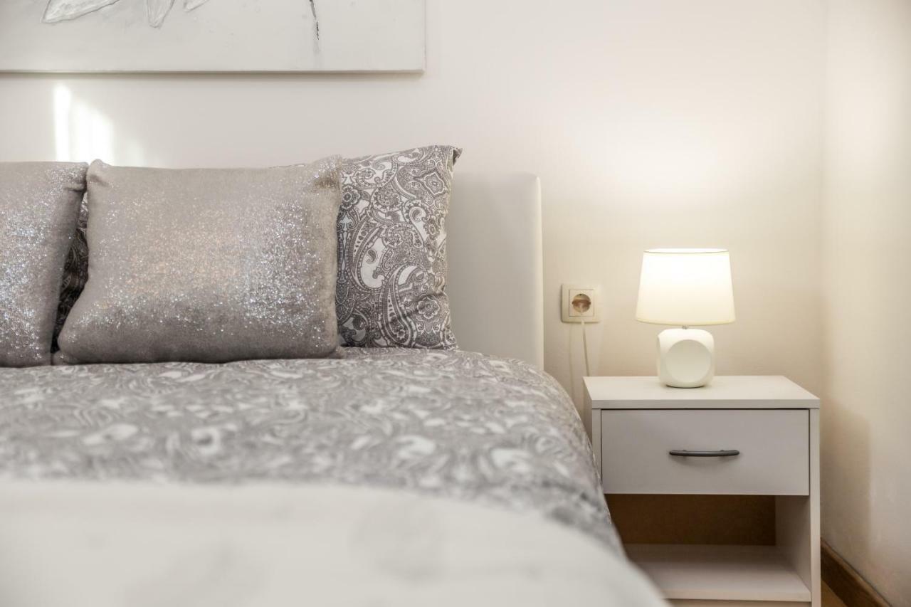 Apartament Apartman Javor Otočac Zewnętrze zdjęcie