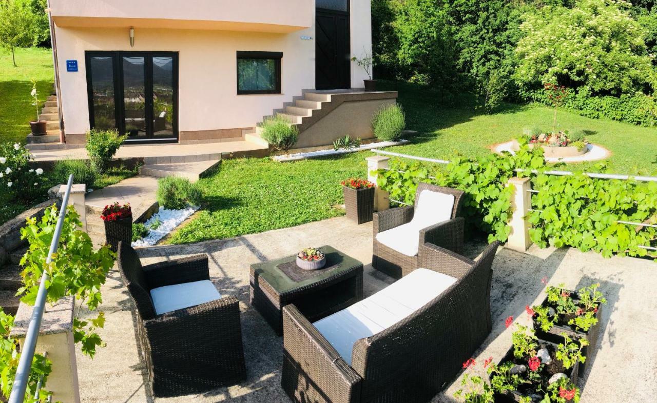 Apartament Apartman Javor Otočac Zewnętrze zdjęcie
